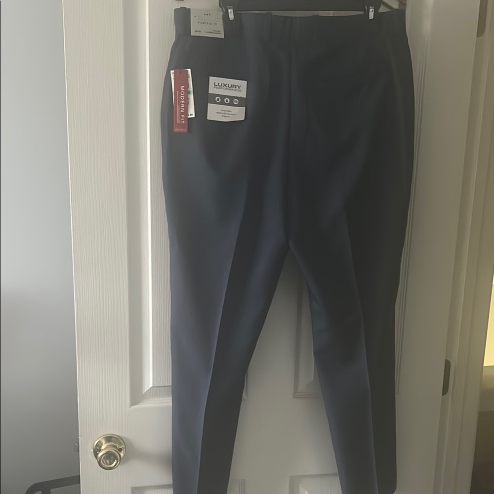 Perry Ellis Portfolio Folio-Flex Comfort Waist Modern Fit Pants - Picture 8 of 8